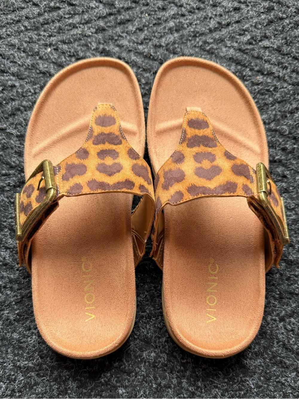 Vionic Leopard-Print Thong Sandals in Tan and Brown with Gold Buckles - Picture 2 of 6